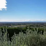 V022 - Els Olivars * Pau